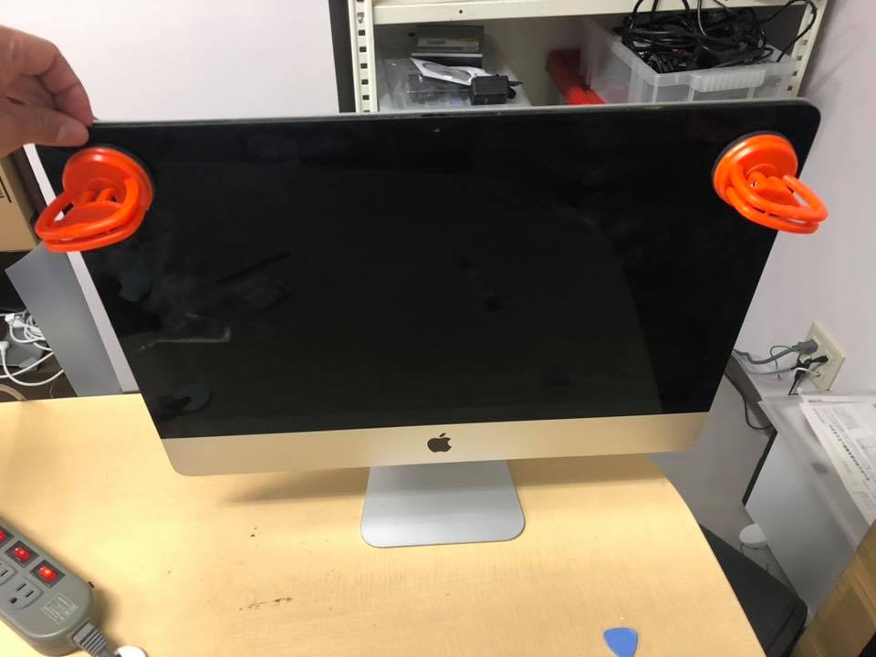 iMac 2011 21.5インチi5メモリ32GB増設済512GBSSD換装 - Mac